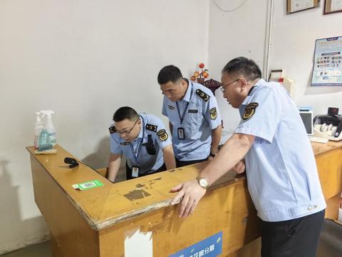 pos机押金怎么举报（维权指南）