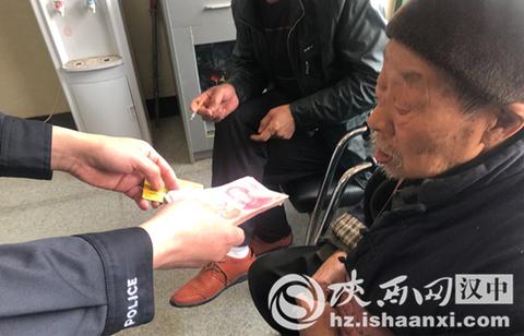 存折如何在POS机上刷卡,存折刷卡教程及注意事项