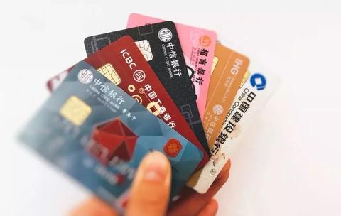 POS机怎么刷机教程视频（详细教你如何操作POS机刷机的视频教程）